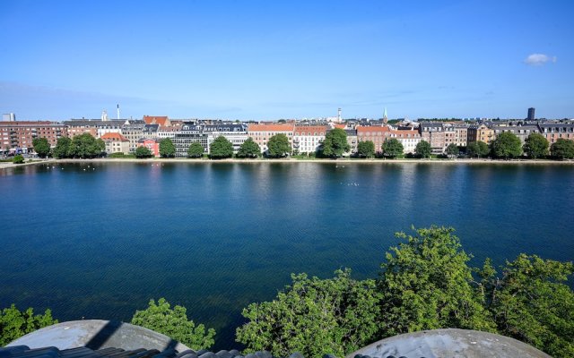 Spacious 3-bedroom Apartment With a Rooftop Terrace in the Center of Copenhagen