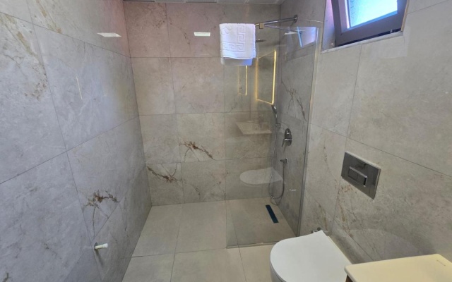 Meyde Plus Suites