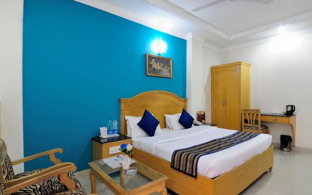 Hotel Maharaja Residency