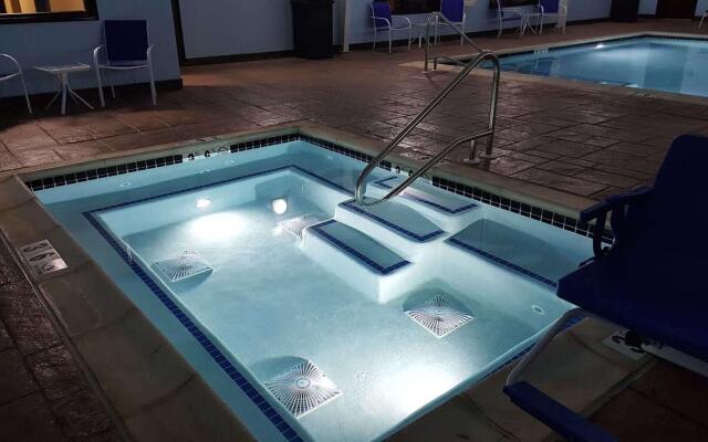 Spark by Hilton Bensalem Philadelphia