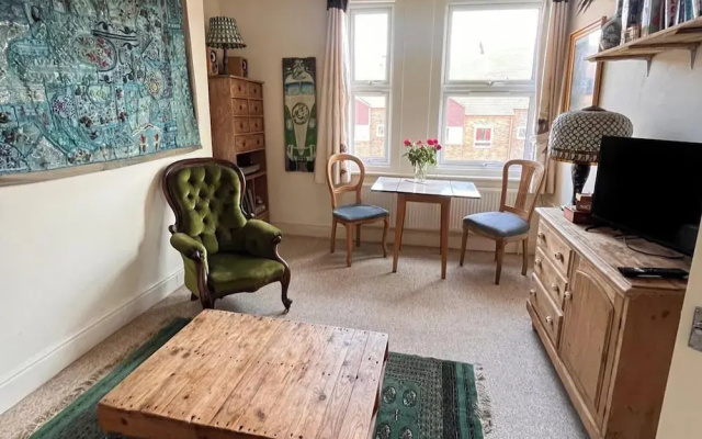 Apartmentsleeps2-seaside Escape-wifi-parking