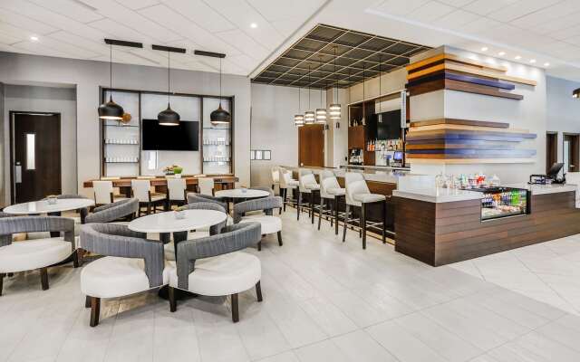 Hyatt Place Greenville Downtown