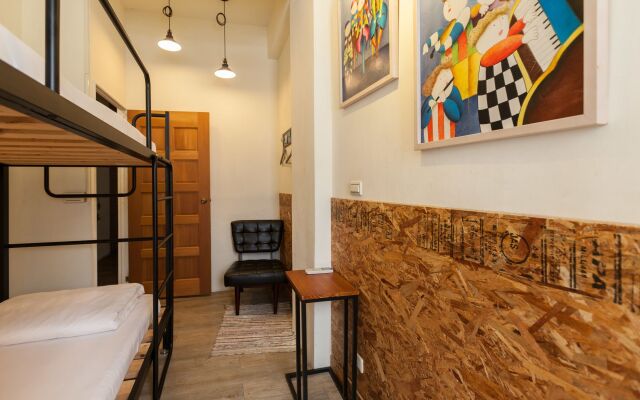 Sleeping Boot Hostel