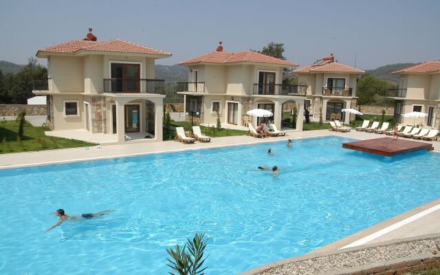 Orka Twin Villas