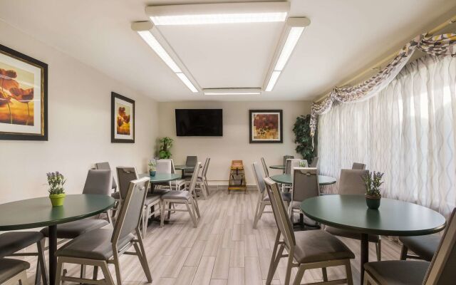 Quality Inn Atlanta Northlake