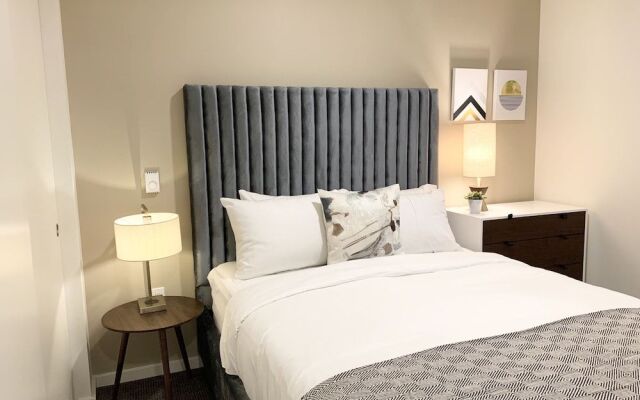 Domicile Suites at Venn on Main