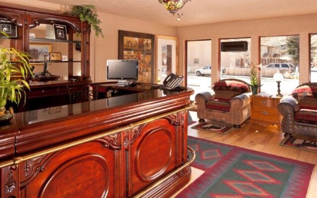 Cache Creek Lodge