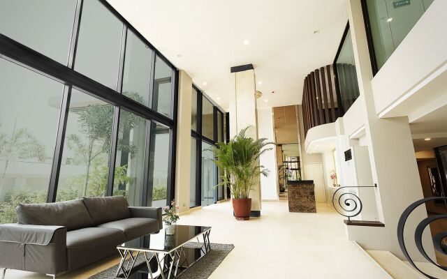 Green Point Residence Hotel