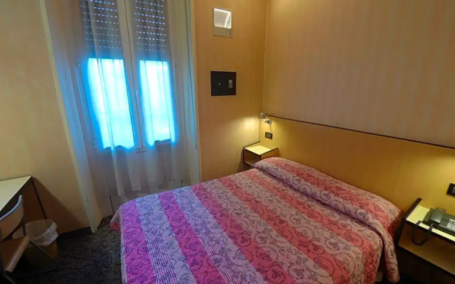 Hotel Ada