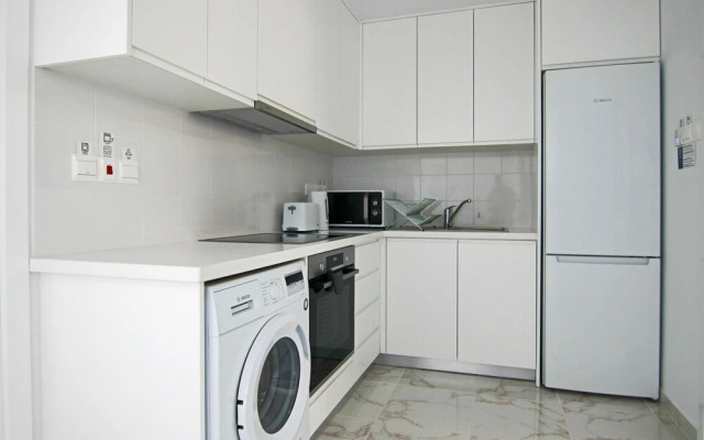Phaedrus Living: Seaside Luxury Flat Athina 21
