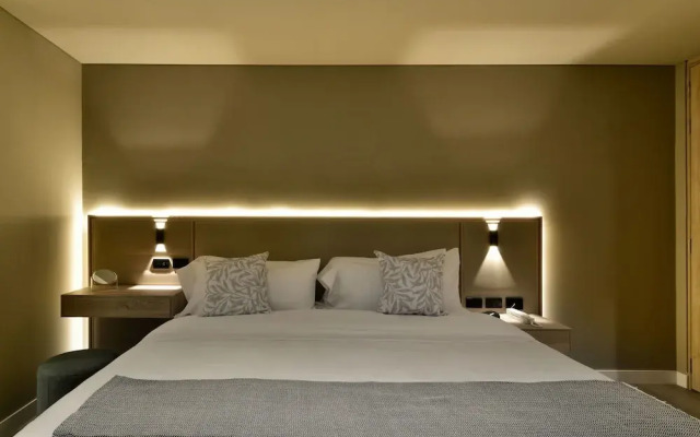 w Prestigious 2BR w/ Radiant Deco in Unicentro