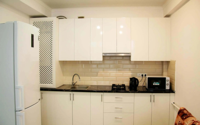 Apartments on Vlasov street 4