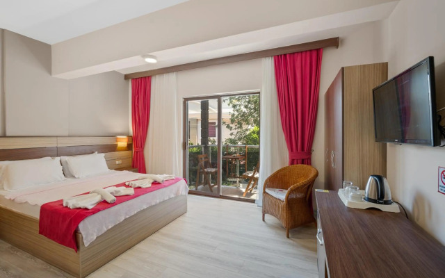 Eden Pyara Hotel Turunc