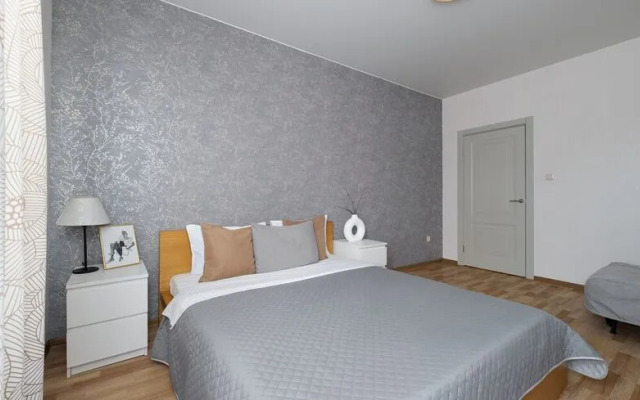Comfortable Apartments at 7 Koroleva Ave.