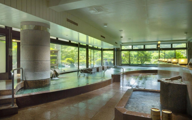 Fujisan Onsen Bessho SASA