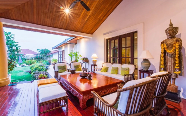 Beautiful 4 Bedroom Bali Style Villa S4