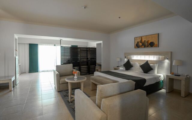Mövenpick Waterpark Resort & Spa Soma Bay