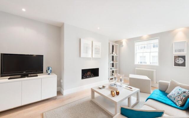 Prime Knightsbridge Mews - 4 bed House