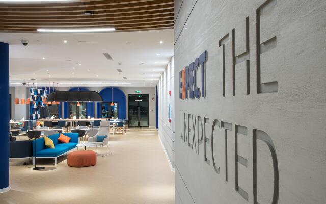 Holiday Inn Express Shanghai Tourism Zone