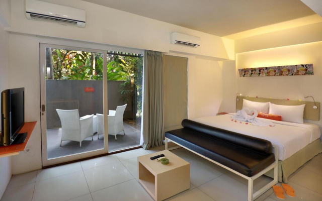 Harris Hotel & Residences Sunset Road