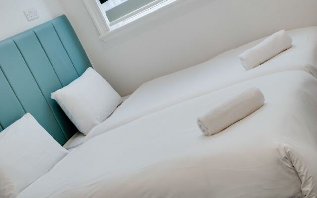 Temple Court Cavern Quarter Apartments