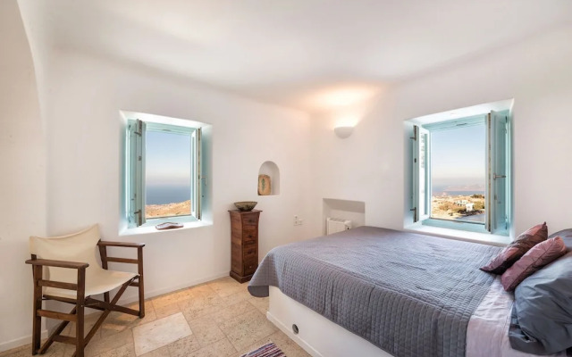 Sleeps8-parking-garden-pool-sunsets-barbeque