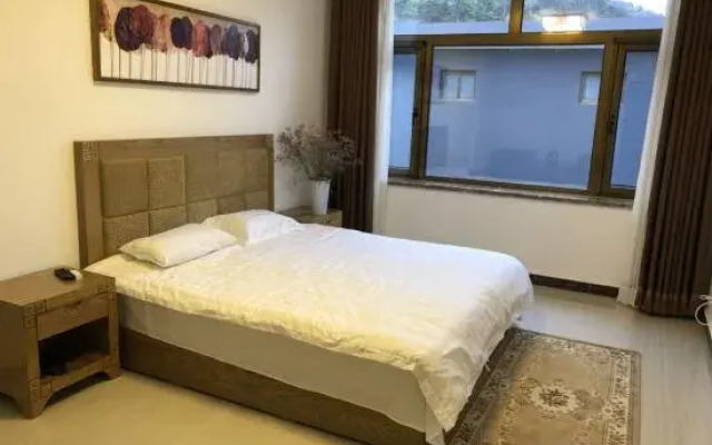 Hejia Courtyard (Mutianyu Great Wall)