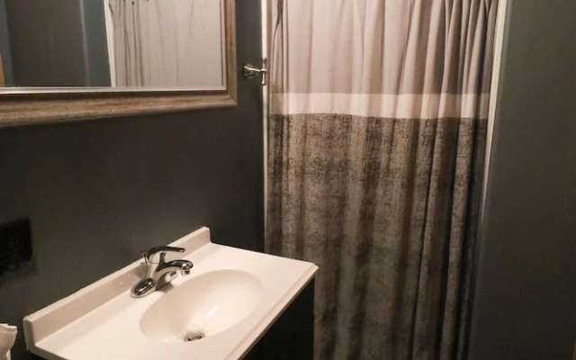 Squirrel Tree Resort