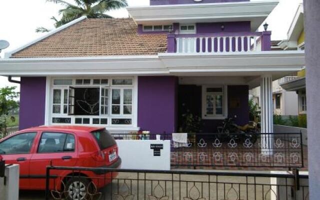 Colva Beach Bon Vivant Guest House