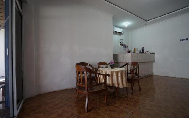 OYO 1234 Hotel Silampari