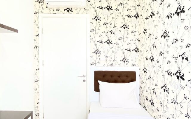 Luxurious 3Br At Apartment Parahyangan Residence