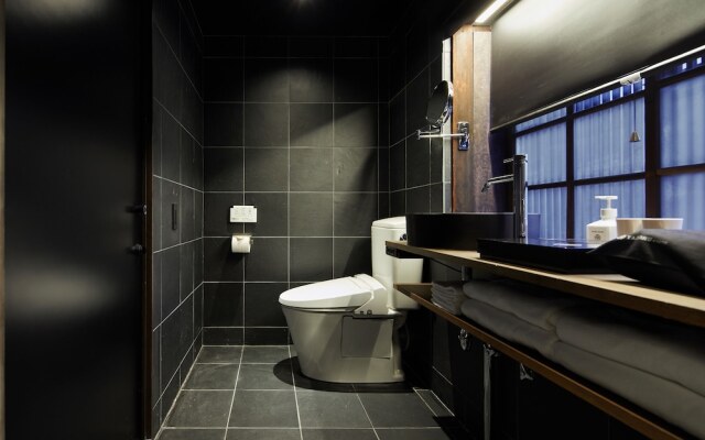 YADORU KYOTO Kagami No Yado