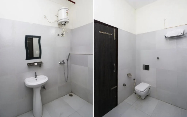 The Classic By OYO Rooms