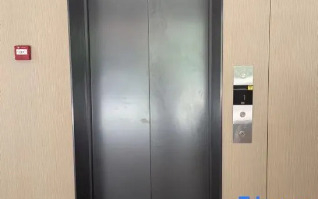 JI Hotel (Shanghai Cao Road Zhaoshang Huayuancheng)