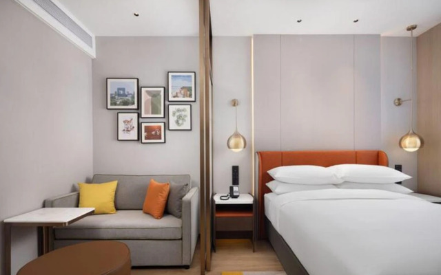 HOME2 SUITES BY HILTON Jingjiang Binjiang New Town