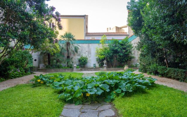 Apartment With 2 Bedrooms in Béziers, With Enclosed Garden and Wifi -