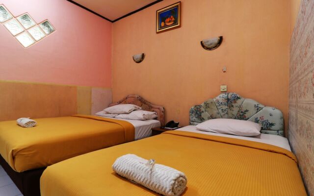 ZenRooms Cihampelas