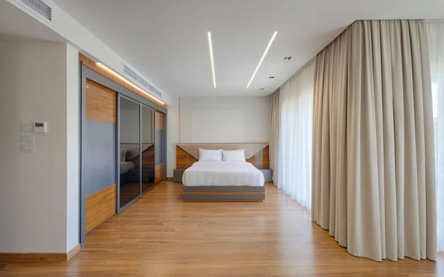 Vesta - Luxury Villa - 3BR - CFC II