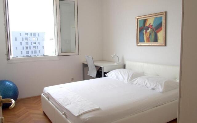 Apartment Viola
