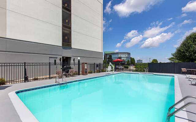 Hyatt Place Louisville East