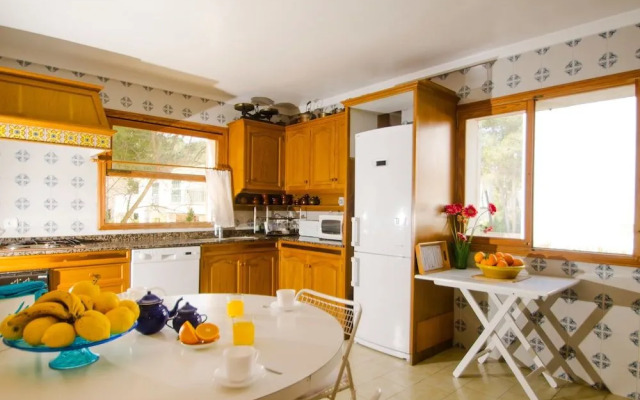 Villa Camila para 7 junto a playa de Sant Pere