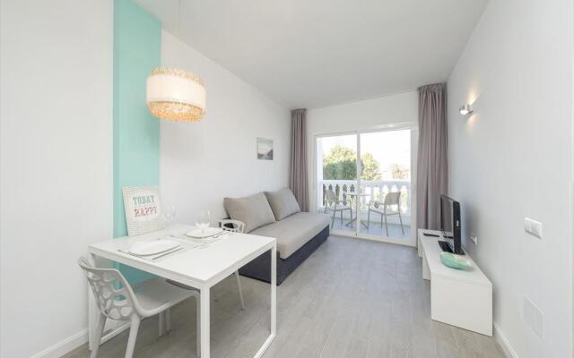 The Beach Star Ibiza Aparthotel - Adults Only