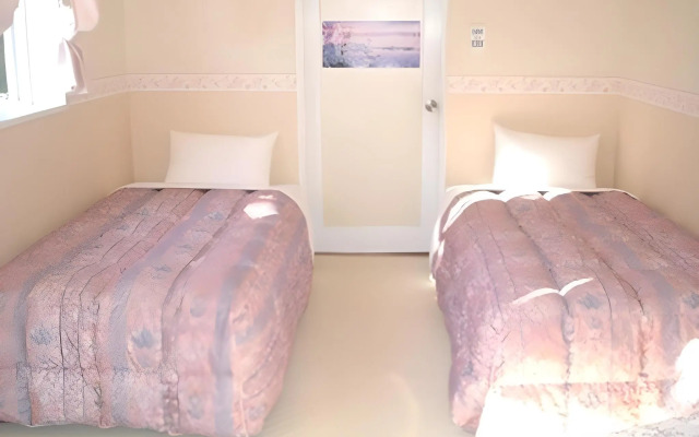 Mediterranean Sea Pension Knossos