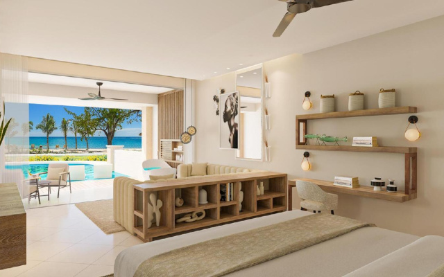 5 BR Beachfront Villa - Ocho Rios