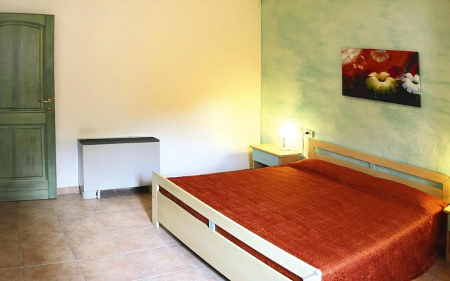 Apartment in Cannigione Near Sea Beach