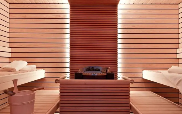 Swiss-Chalet Merlischachen - Historik Chalet-Hotel Lodge