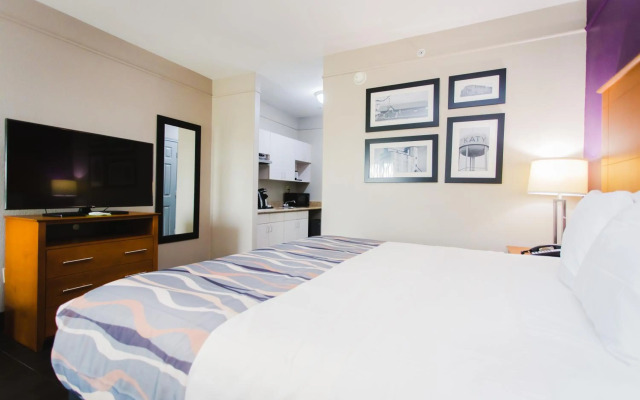 Palacio Royale Inn Signature Katy