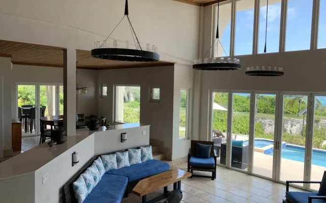 Sky Beach Club Rock House 4 Bedroom Home
