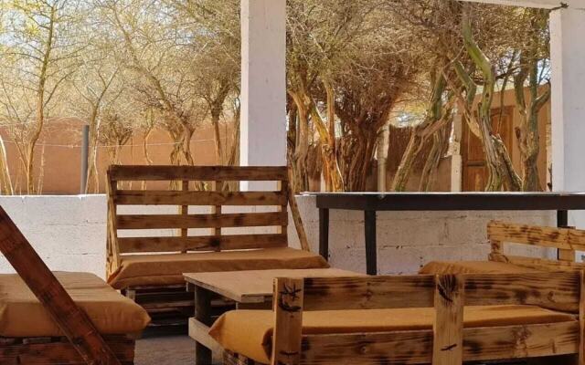 Hostal Rancho Checar