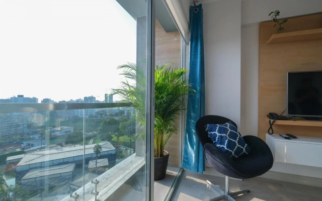 Stylish apt Amazing Ocean View - Gym Karaoke Pool